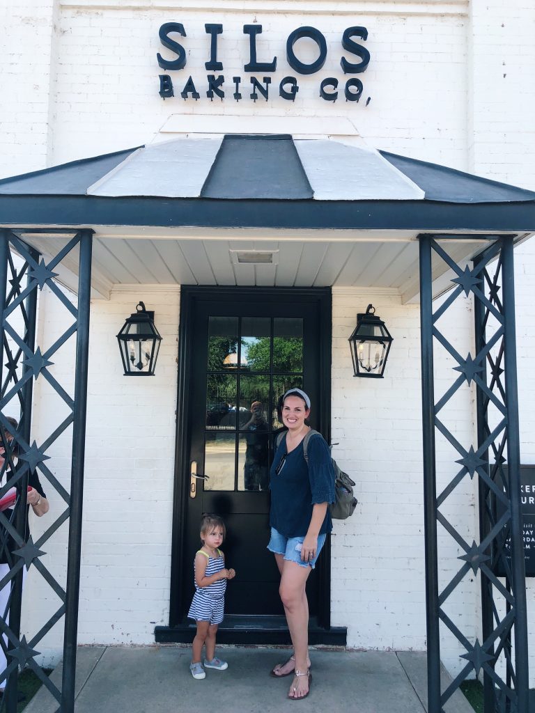 Guide to Visiting Magnolia Market at the Silos